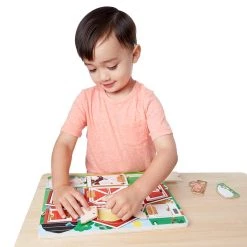 Melissa And Doug Developmental Hide & Seek Farm