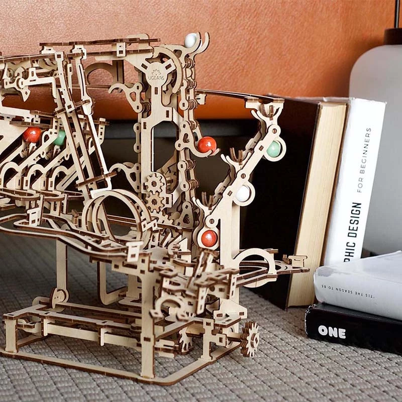 UGears Marble Run Chain Hoist UGears Marble Run Chain Hoist