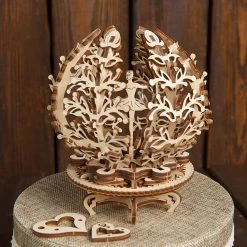 UGears Mechanical Flower