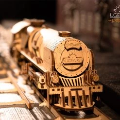 UGears 13+ Years V‐Express Steam Train With Tender