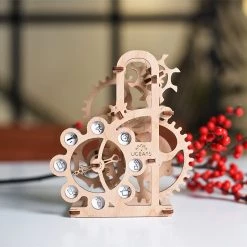 UGears 13+ Years Dynomometer